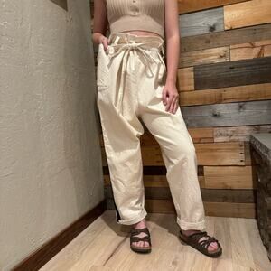 Women's Cream Ankle Pants